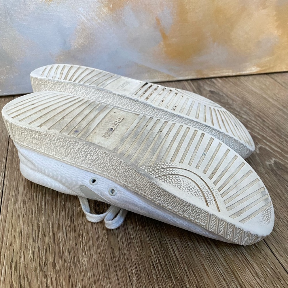 Vintage Tretorn Nylite Plus Canvas Sneaker in White Size 9.5 - Picture 8 of 11